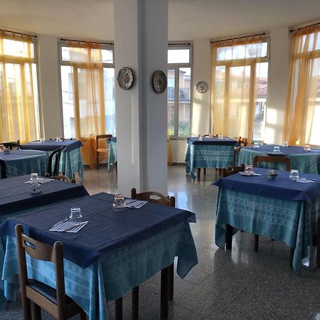 Hotel L'Ancora La Caletta Dış mekan fotoğraf