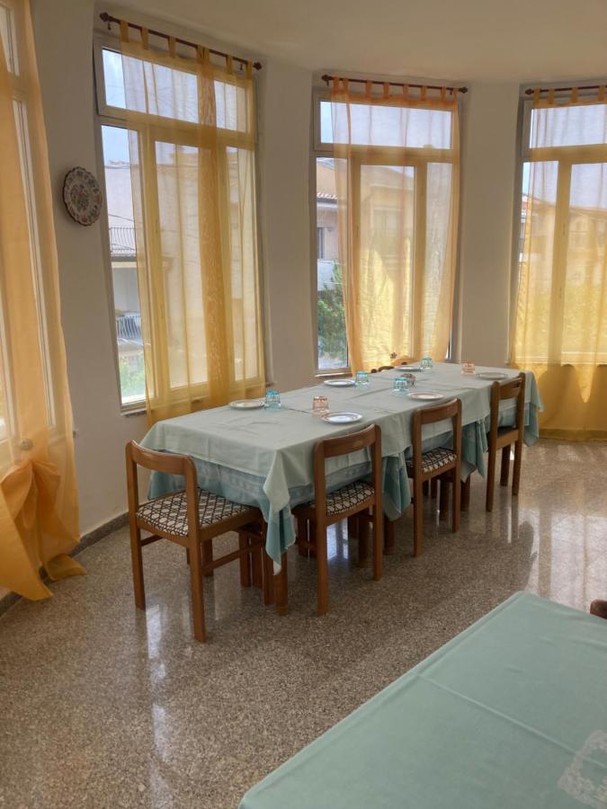 Hotel L'Ancora La Caletta Dış mekan fotoğraf