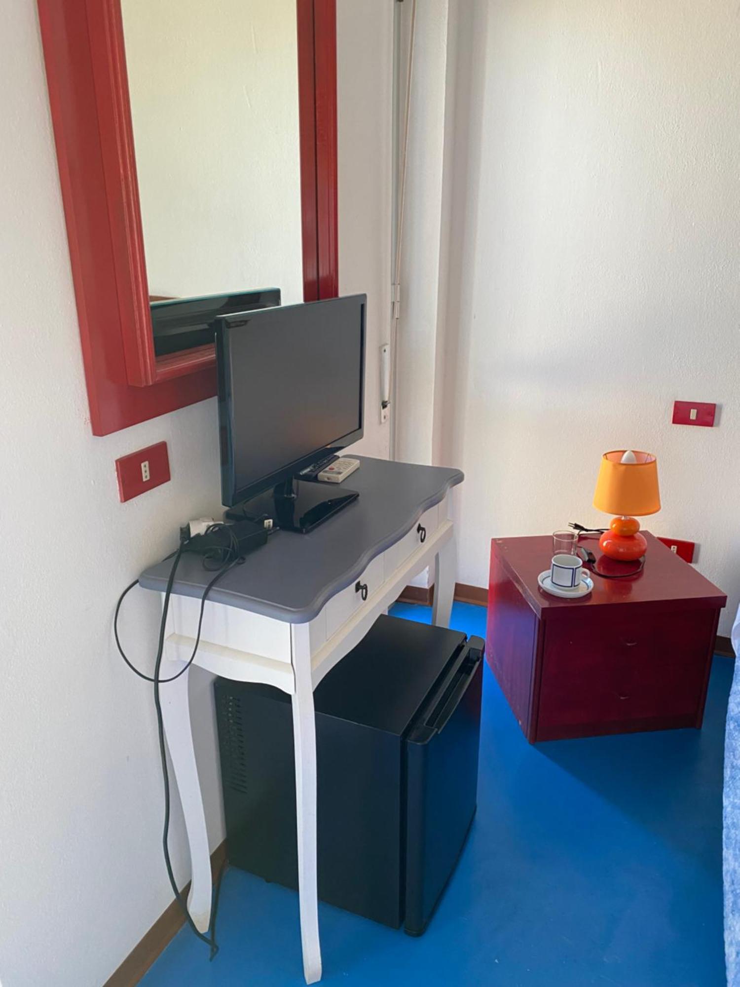 Hotel L'Ancora La Caletta Dış mekan fotoğraf